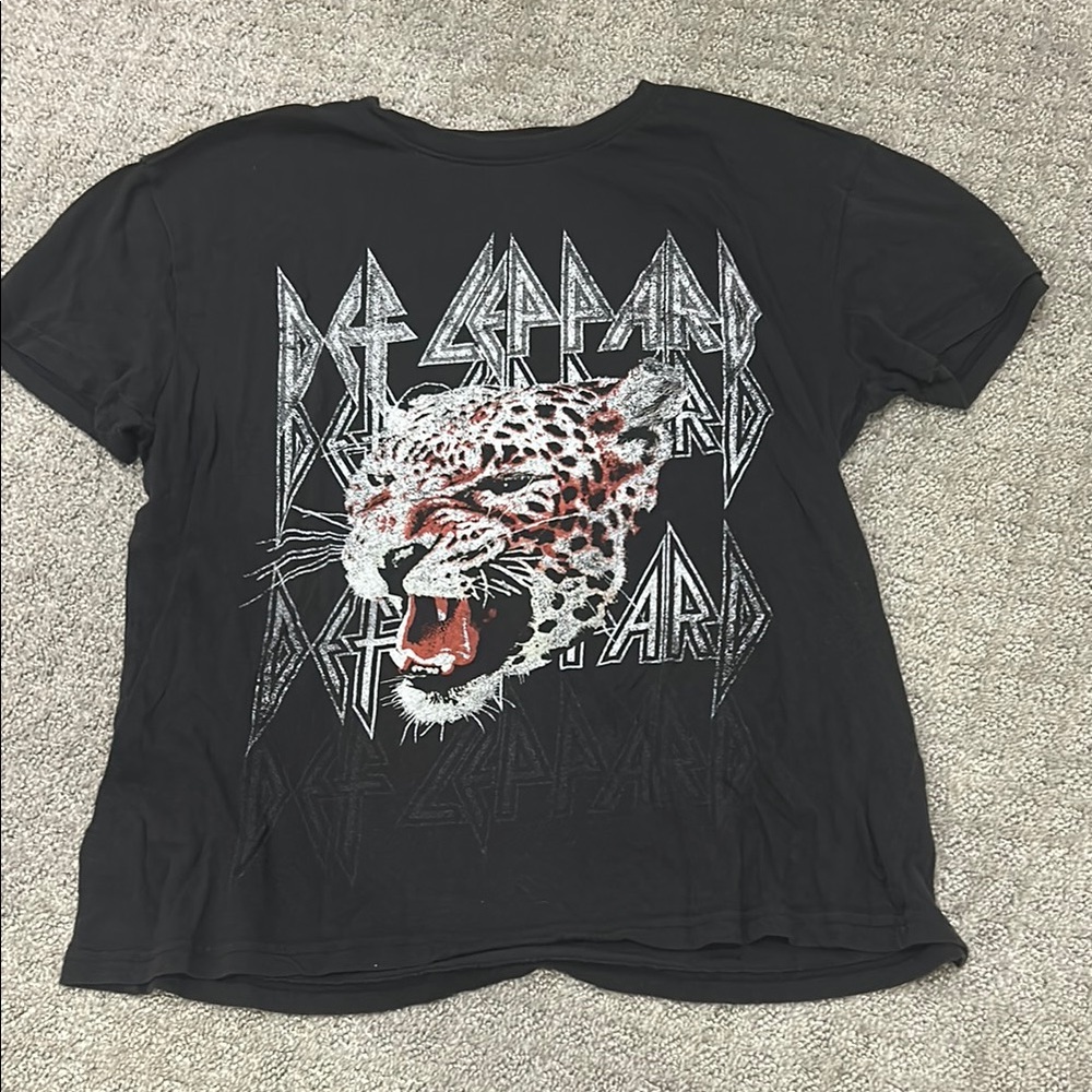 Def Leppard Black Graphic Tee